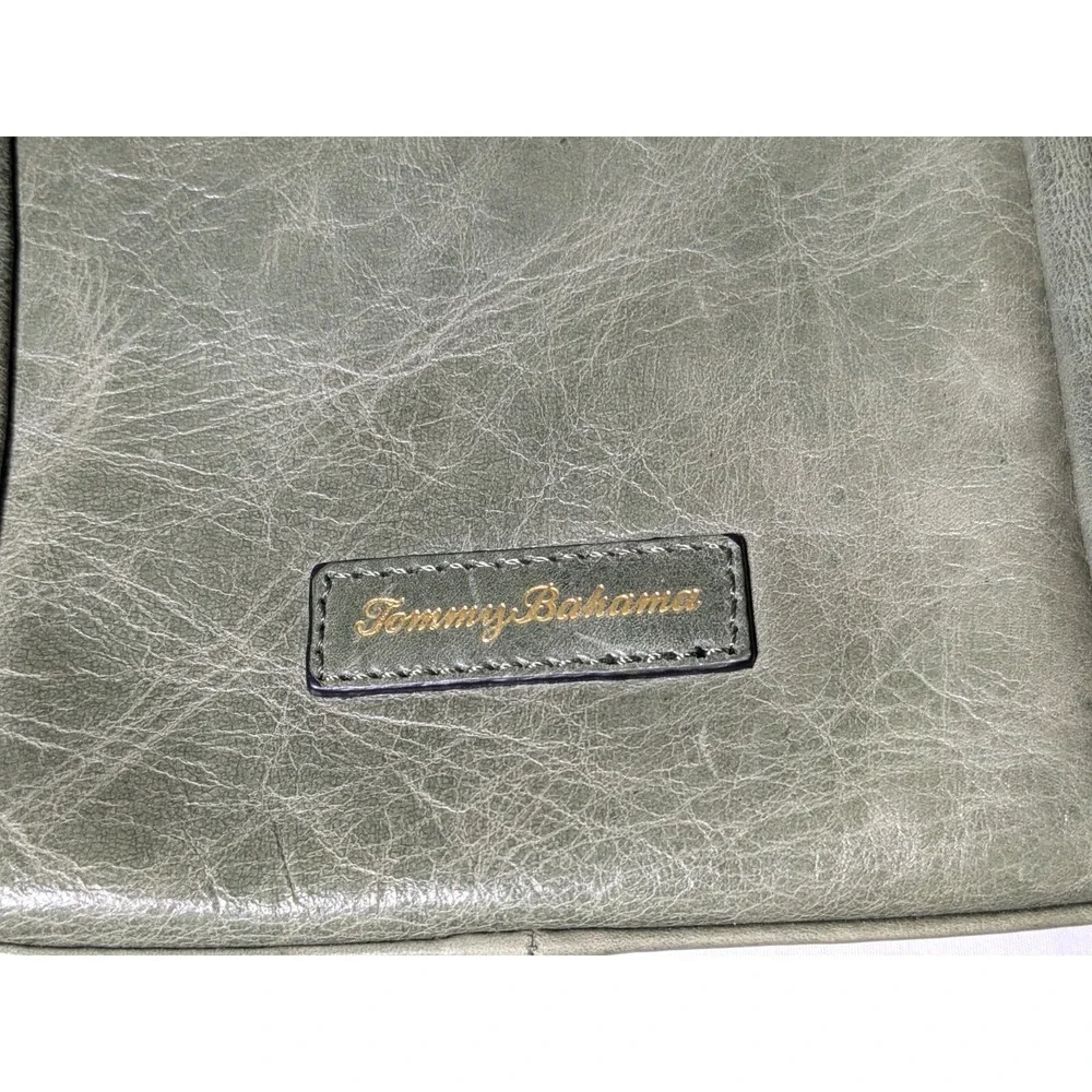 TOMMY BAHAMA Women‎ Green Leather El Roble Crossbody Purse